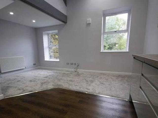 House for rent in Froggatt, East Midlands