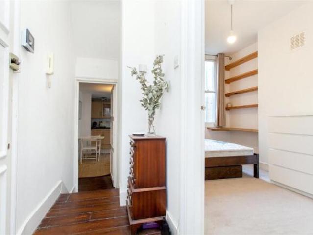 Apartment for rent in Cat Hill