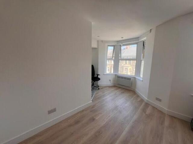 Apartment for rent in Machen, Wales