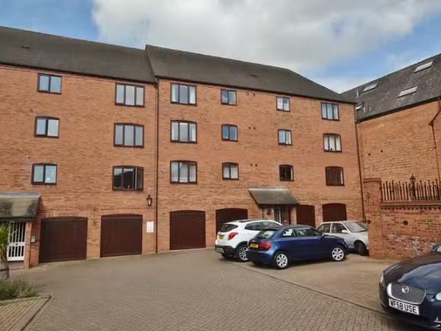 Apartment for rent in Hunslet, West Yorkshire