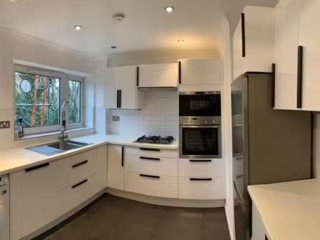 Apartment for rent in Surbiton, Greater London