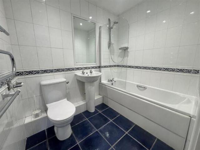 Apartment for rent in Holgate, High Field