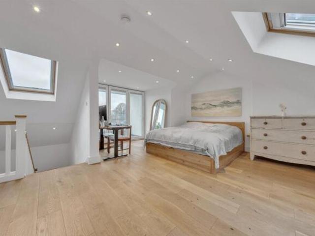 Apartment for rent in Cat Hill