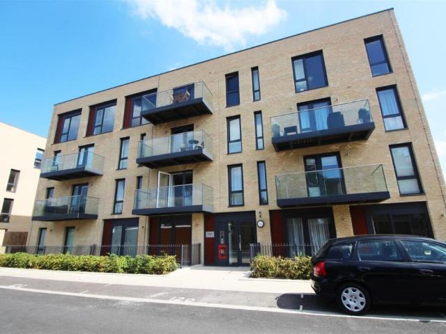 Apartment for rent in Edgware