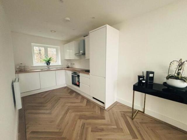 Apartment for rent in Sefton