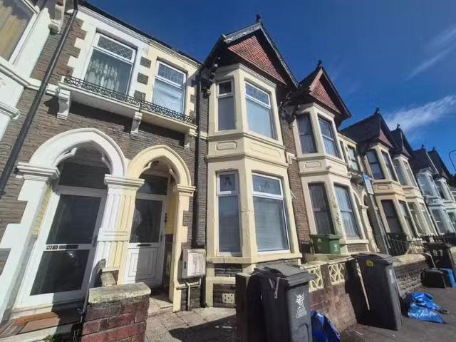 Apartment for rent in Falcon Lodge, Wales