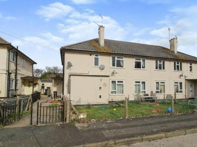 House for rent in Swindon, England
