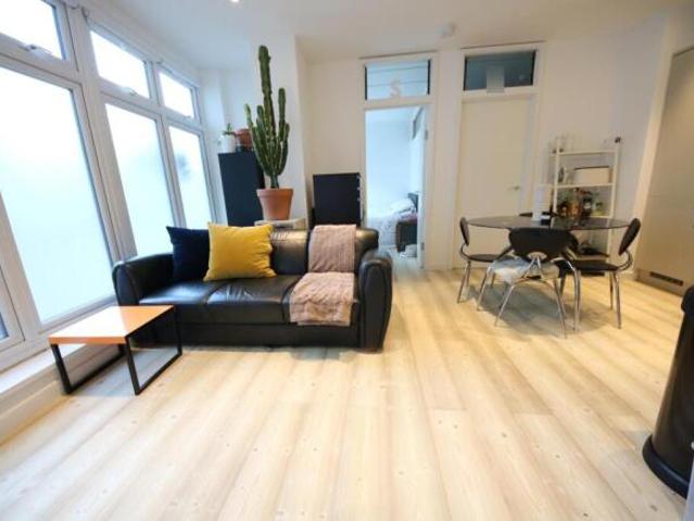 Apartment for rent in Cat Hill