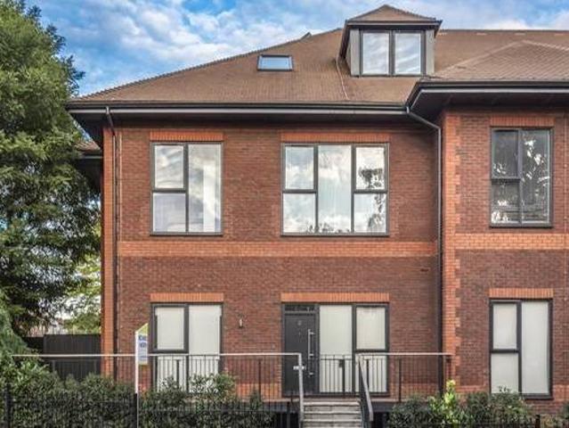 House for rent in Lyons, Greater London