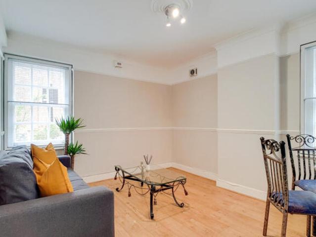 Apartment for rent in Cat Hill