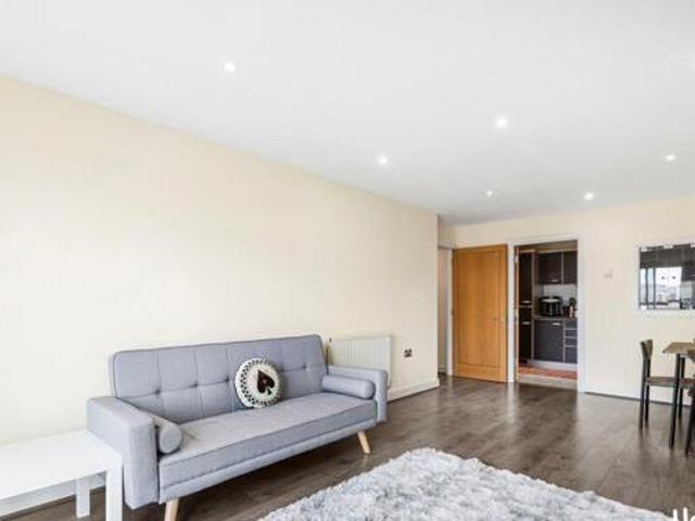 House for rent in Lyons, Greater London