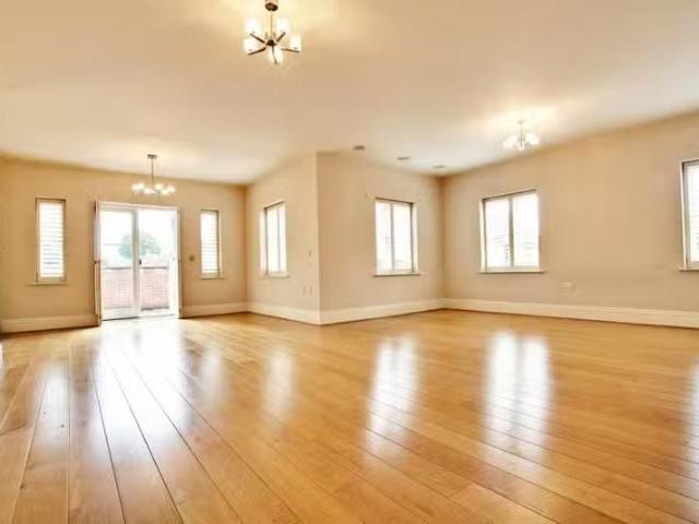 Apartment for rent in Chislehurst West, Elmstead