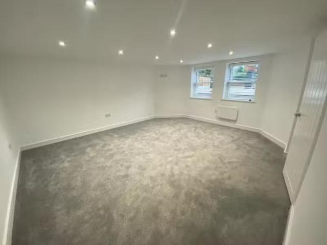 Apartment for rent in Calderstones