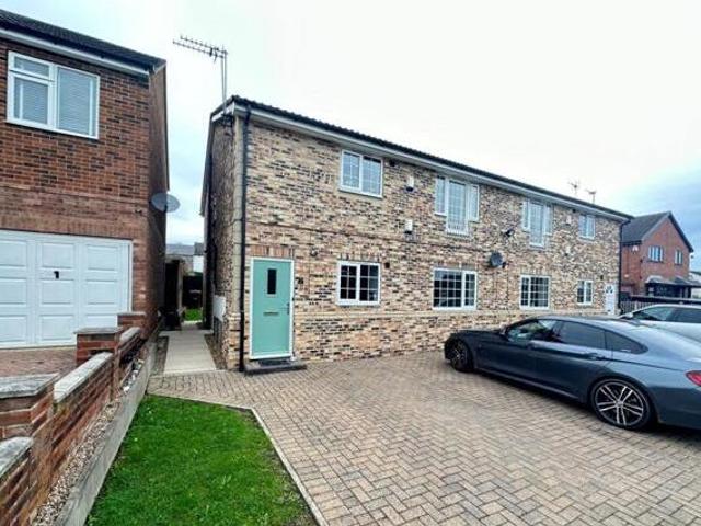 House for rent in Normanton and Altofts, Altofts