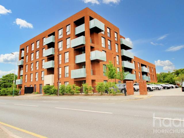Apartment for rent in Hornchurch, Greater London