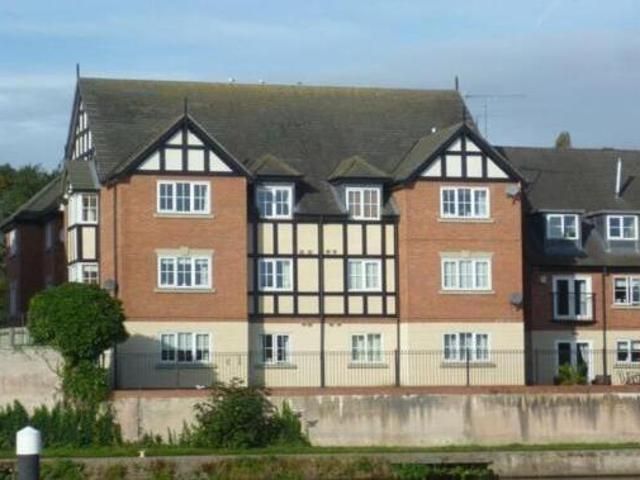 House for rent in Castle, Leftwich