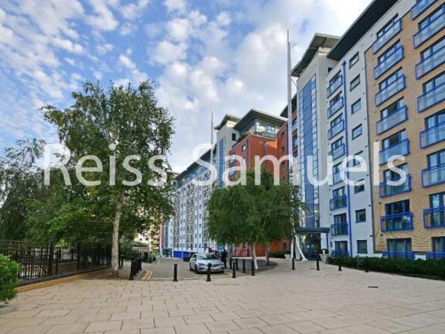 Apartment for rent in Canary Wharf, Greater London