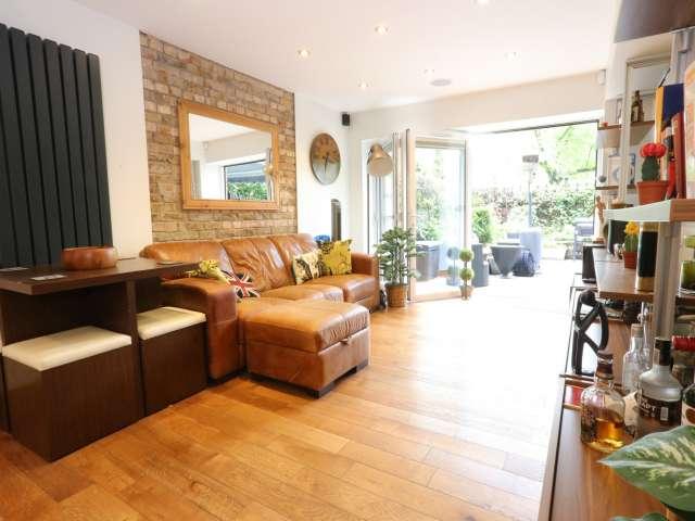 Apartment for rent in London Borough of Tower Hamlets, Greater London