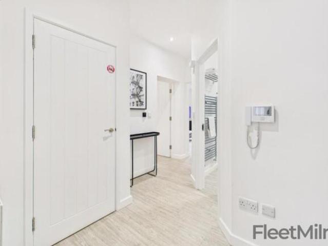 Apartment for rent in South Lane, West Yorkshire