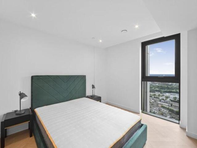 Apartment for rent in Huddersfield, Kirklees