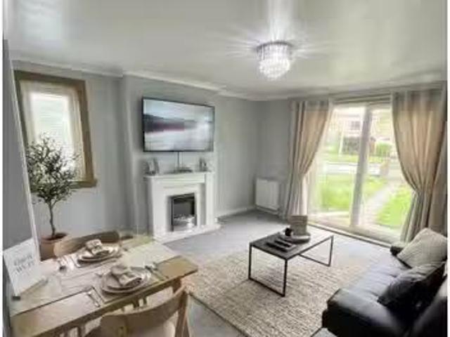 Apartment for rent in Comely Bank, Craigleith