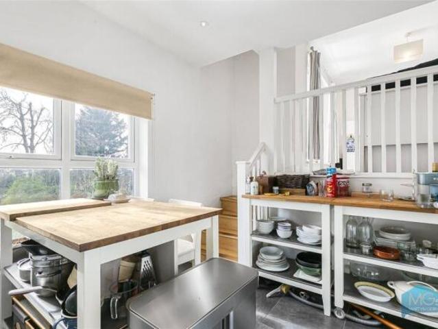 Apartment for rent in Cat Hill