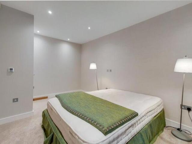 Apartment for rent in Cat Hill
