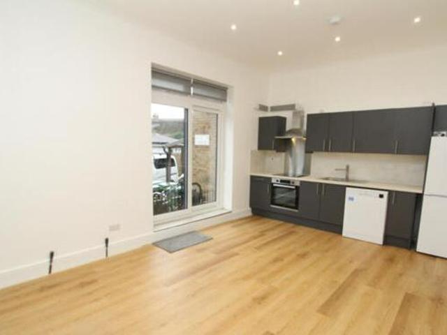 House for rent in Lyons, Greater London