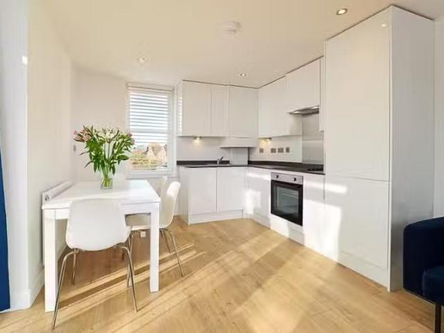 Apartment for rent in St. Martin's, The Bridge