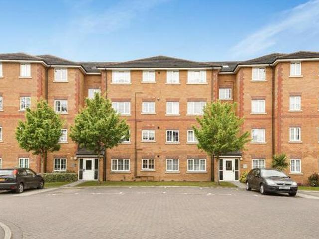 House for rent in Pinner, Greater London