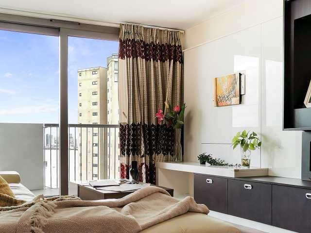 Apartment for rent in Waterside Park, Silvertown