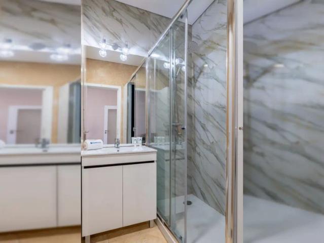 Apartamento alugar em Conjunto Urbano da Ribeira, Porto