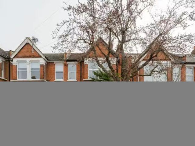 Apartment for rent in Snaresbrook, Leytonstone