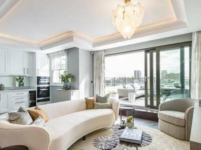 House for sale in Lyons, Greater London