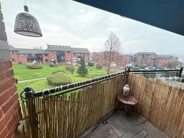 Apartment for rent in Birkenhead, Wirral