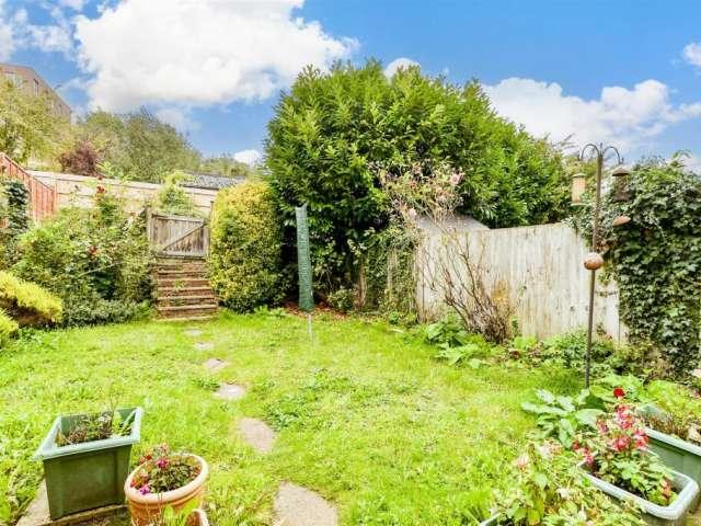 Apartment for rent in London Borough of Croydon, Purley