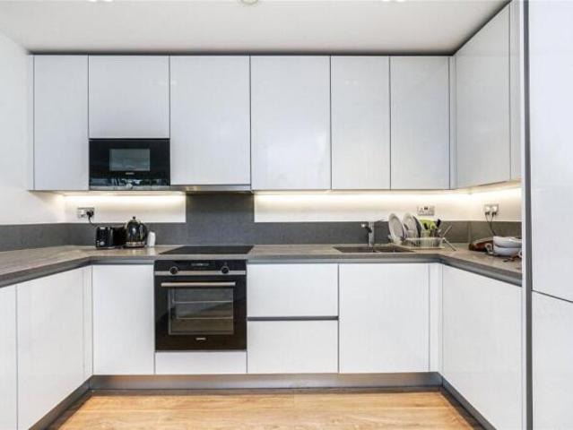 Apartment for rent in Greater London