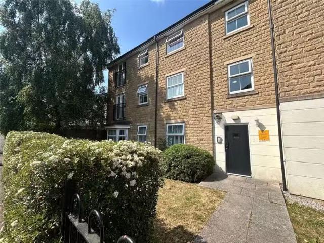 Apartment for rent in Halifax, West Yorkshire
