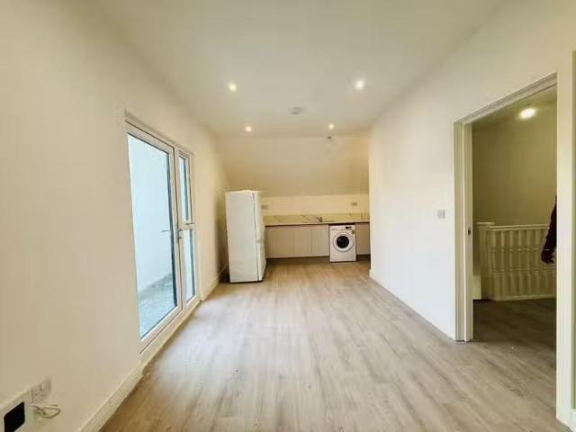 Apartment for rent in Enfield, Greater London