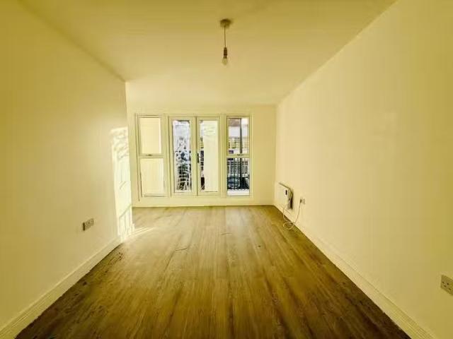 Apartment for rent in Enfield, Greater London
