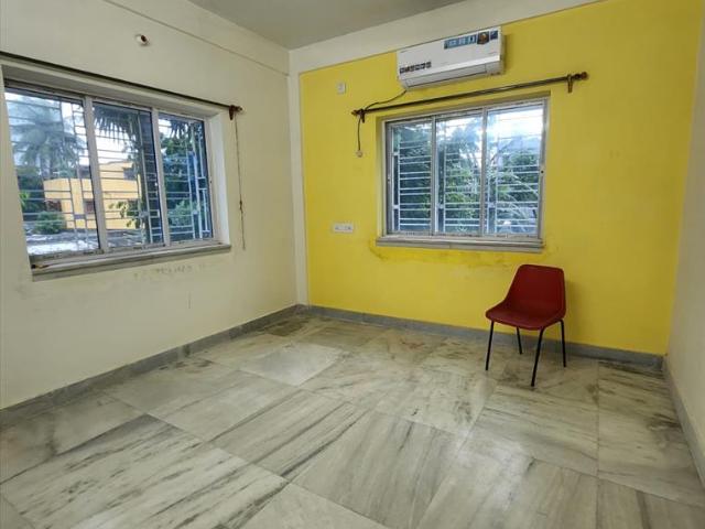 Flat for rent in Calcutta, West Bengal