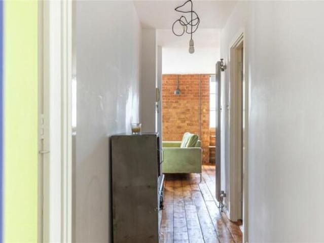 Apartment for rent in Cat Hill
