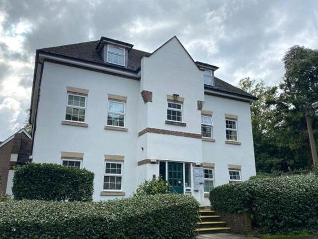 House for rent in Red Hill, Surrey
