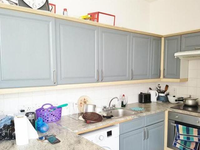 House for rent in Red Hill, Surrey