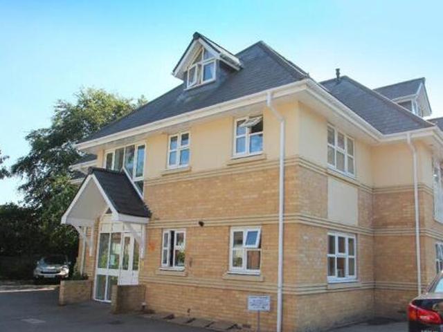 House for rent in Red Hill, Surrey