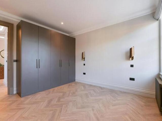 Apartment for rent in Hampstead, Greater London