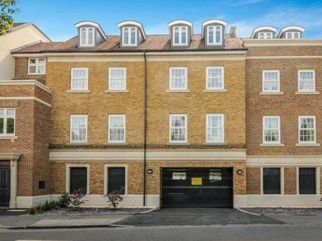 House for rent in Lyons, Greater London