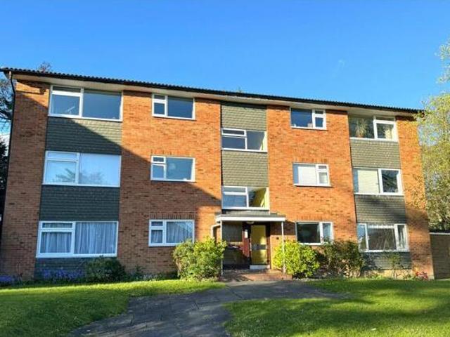 House for rent in Red Hill, Surrey