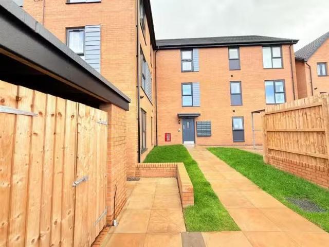 Apartment for rent in Falcon Lodge, Wales