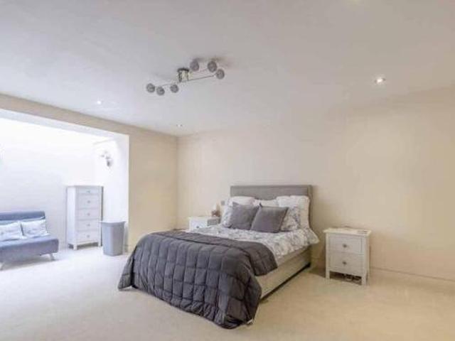 House for rent in City of London, Greater London